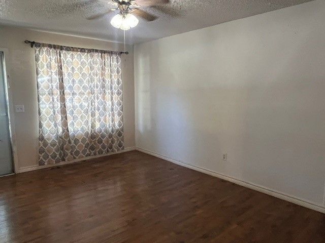 920 Jory Street, Hico, TX 76457