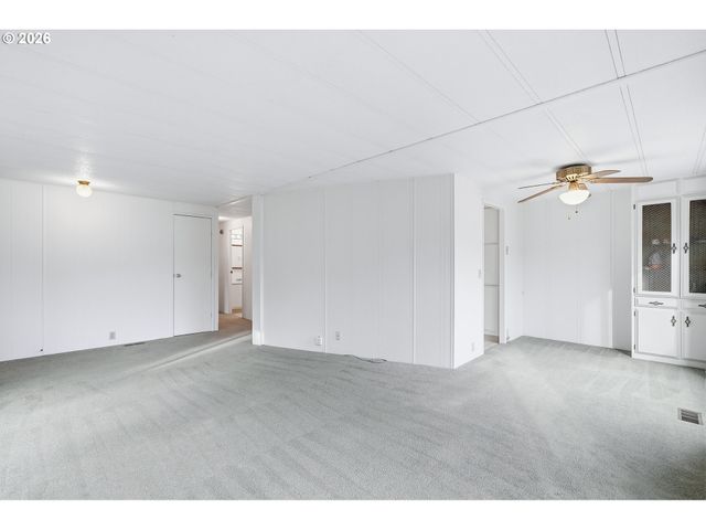 11155 Sw ROYAL VILLA Dr, Portland, OR 97224