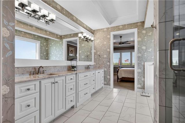 19425 Brenner Street, Stilwell, KS 66085