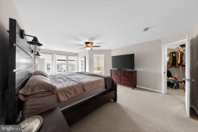 23 SHOEMAKER DR, Swedesboro, NJ 08085