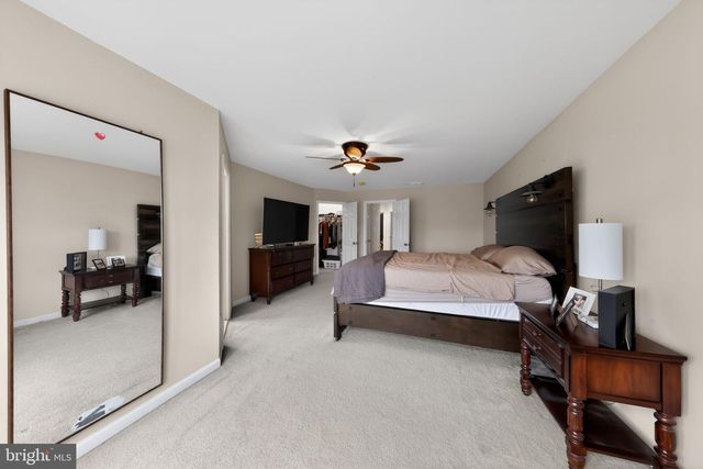 23 SHOEMAKER DR, Swedesboro, NJ 08085