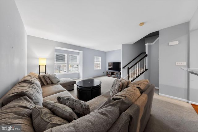 23 SHOEMAKER DR, Swedesboro, NJ 08085