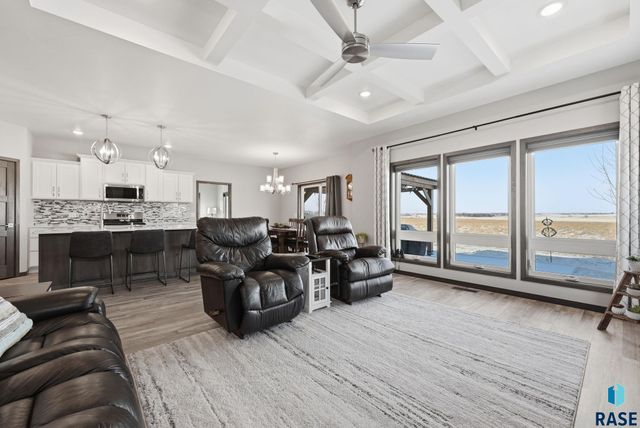 701 S Gill Ave Avenue, Sioux Falls, SD 57106