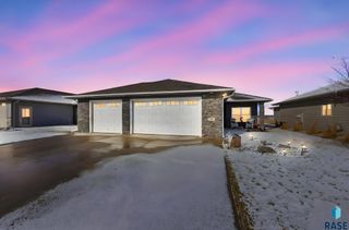 701 S Gill Ave Avenue, Sioux Falls, SD 57106