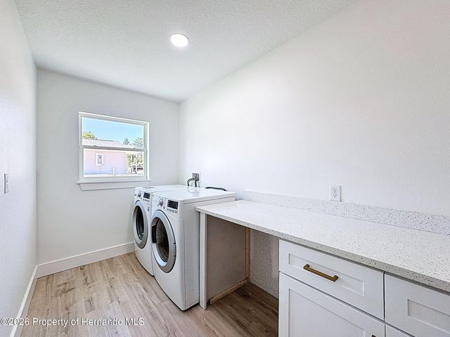 8988 Waterbird Way, Weeki Wachee, FL 34613