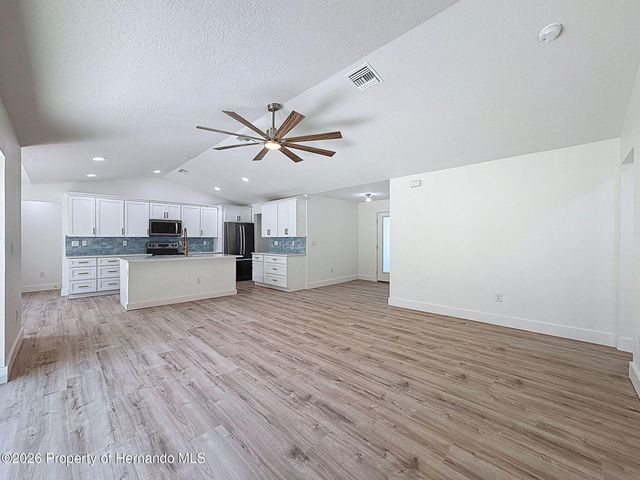 8988 Waterbird Way, Weeki Wachee, FL 34613