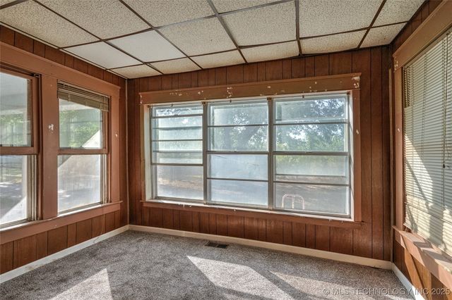 1824 N Morton Avenue, Okmulgee, OK 74447