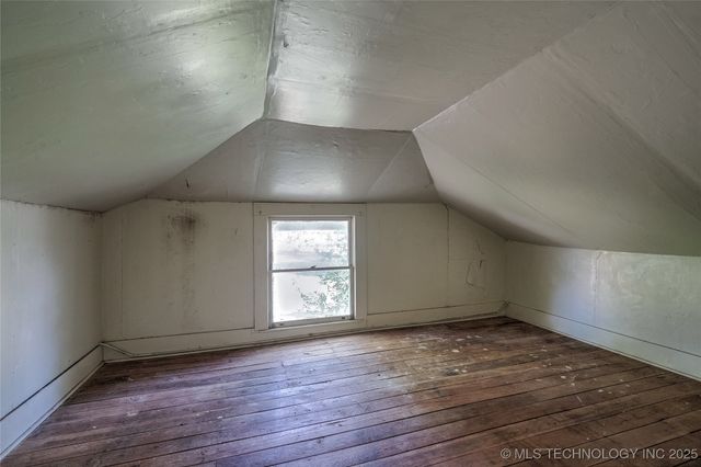 1824 N Morton Avenue, Okmulgee, OK 74447