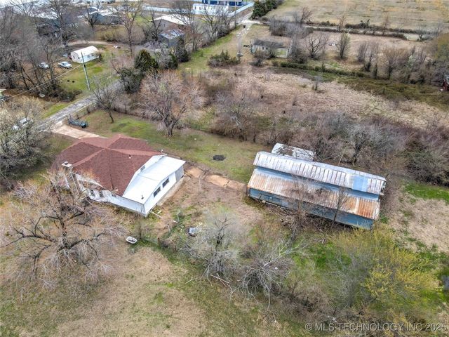 1824 N Morton Avenue, Okmulgee, OK 74447