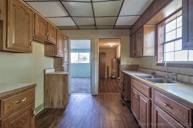 1824 N Morton Avenue, Okmulgee, OK 74447
