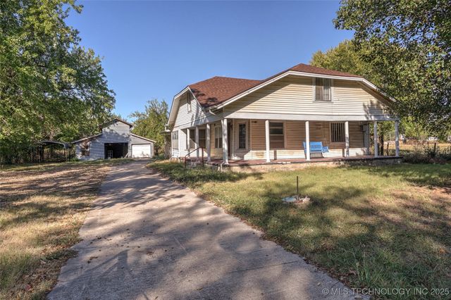 1824 N Morton Avenue, Okmulgee, OK 74447