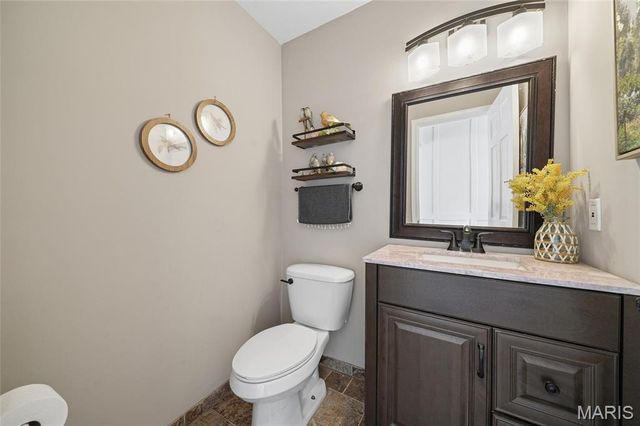 2762 Barrett Station Road, Des Peres, MO 63021