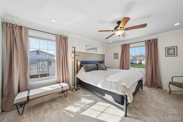 2762 Barrett Station Road, Des Peres, MO 63021