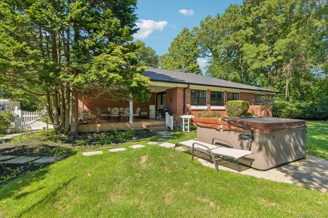 230 Union Avenue, Holbrook, NY 11741
