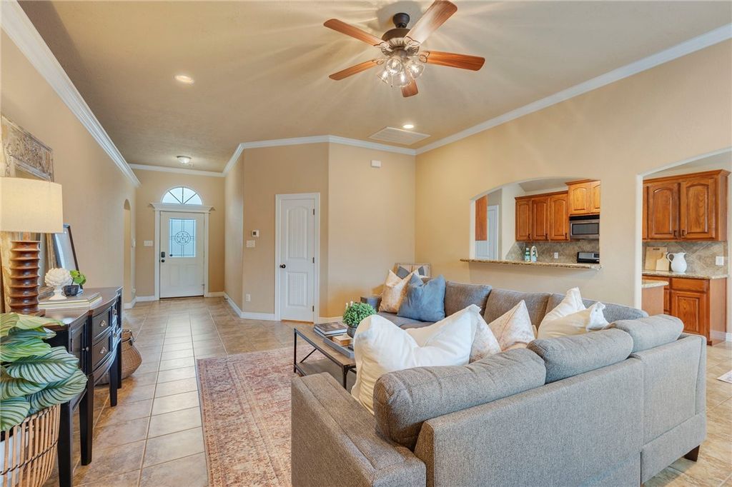 15552 Creek Meadow Boulevard N, College Station, TX 77845 — photo 4