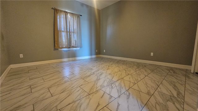 14810 Dasmarinas Dr, Corpus Christi, TX 78418