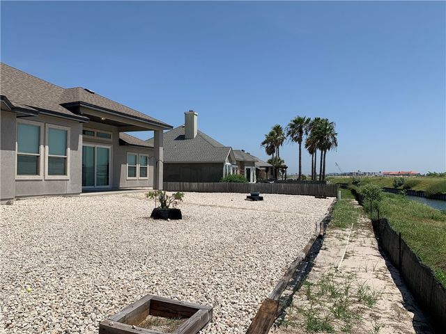 14810 Dasmarinas Dr, Corpus Christi, TX 78418