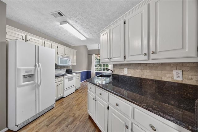 1829 Gray Gables Way, Buford, GA 30519