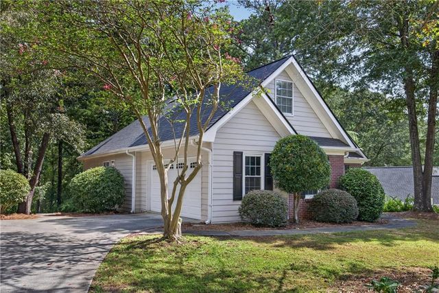 1829 Gray Gables Way, Buford, GA 30519