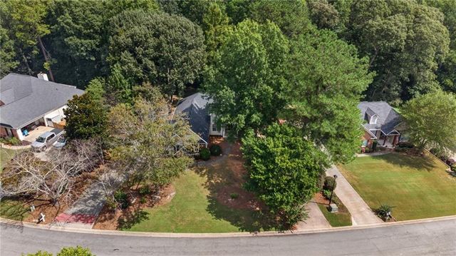 1829 Gray Gables Way, Buford, GA 30519