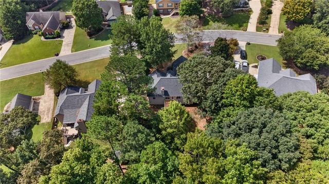 1829 Gray Gables Way, Buford, GA 30519