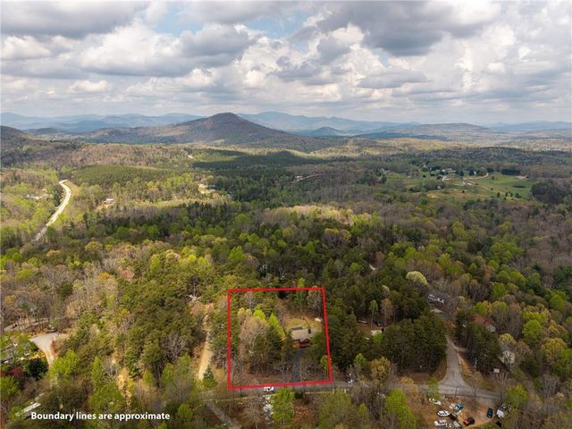 99 Duncan Bridge Trail, Cleveland, GA 30528