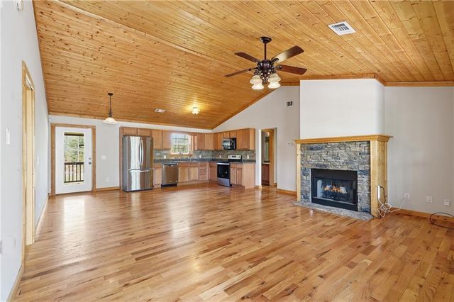 99 Duncan Bridge Trail, Cleveland, GA 30528