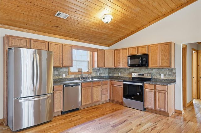 99 Duncan Bridge Trail, Cleveland, GA 30528