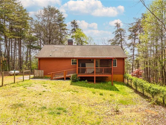 99 Duncan Bridge Trail, Cleveland, GA 30528