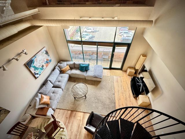 401 W Shoreline Dr Unit 332, Sandusky, OH 44870