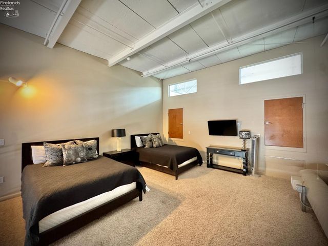 401 W Shoreline Dr Unit 332, Sandusky, OH 44870