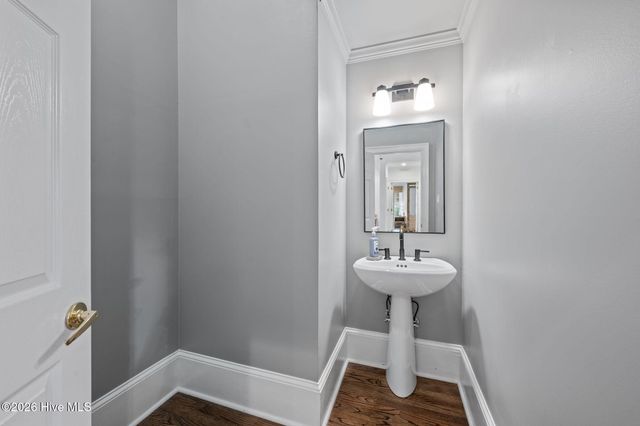 301 Wexford Place, Trent Woods, NC 28562