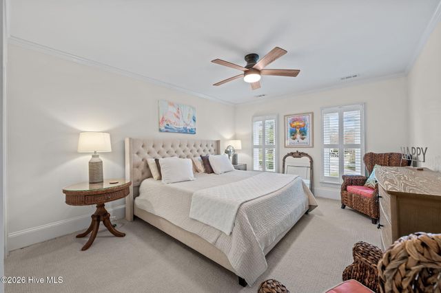 301 Wexford Place, Trent Woods, NC 28562