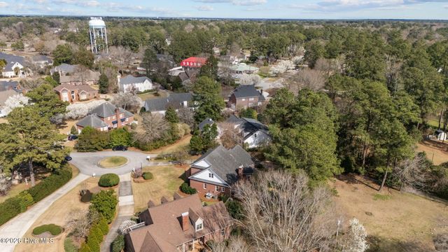 301 Wexford Place, Trent Woods, NC 28562