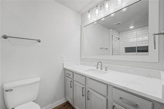 1906 SE Taylor Street, Bentonville, AR 72712
