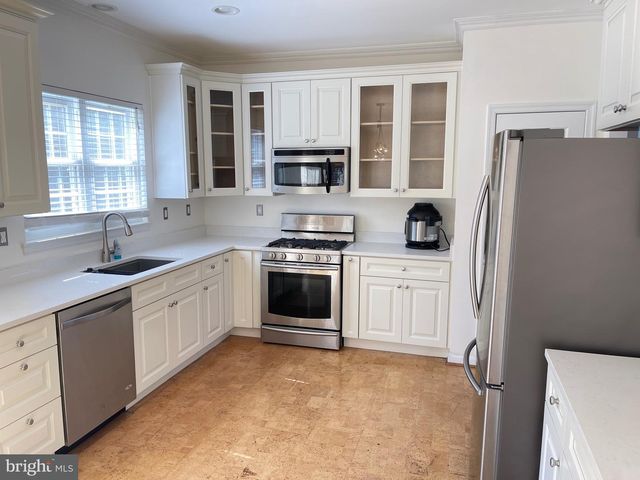 11222 BEL AIRE CT, Waldorf, MD 20603