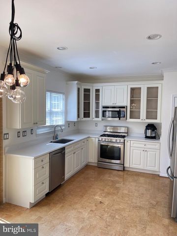 11222 BEL AIRE CT, Waldorf, MD 20603