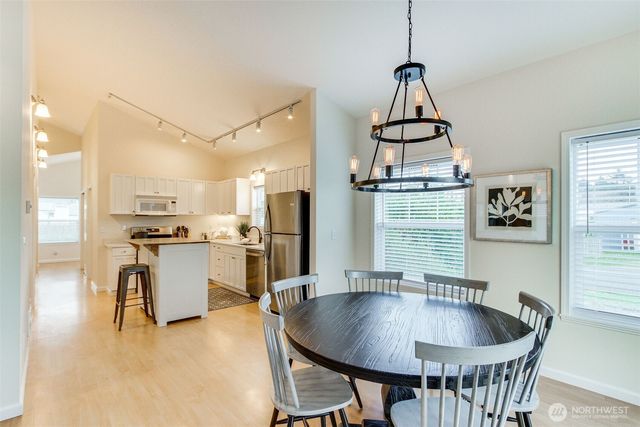 41 Central Avenue, Pacific Beach, WA 98571