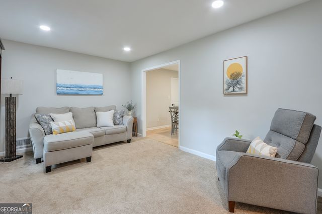 5341 Tall Oak Drive, Marietta, GA 30068