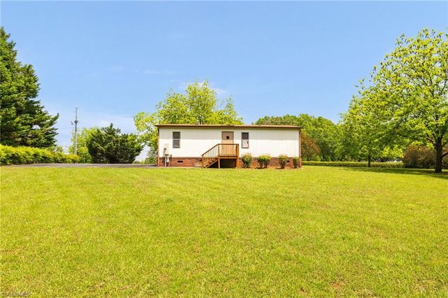 2571 Gibbs Road, Reidsville, NC 27320