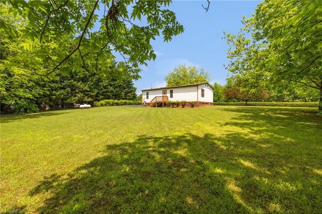 2571 Gibbs Road, Reidsville, NC 27320