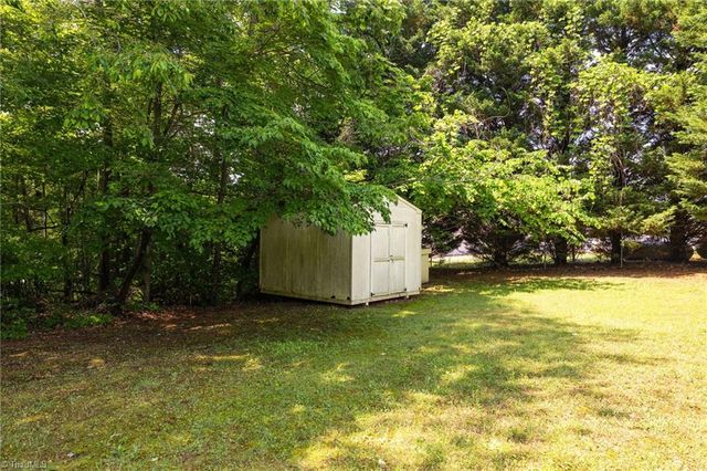 2571 Gibbs Road, Reidsville, NC 27320
