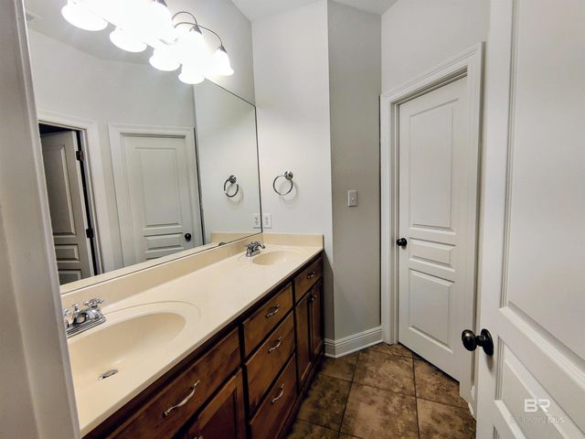 247 Falls Creek Street, Fairhope, AL 36532