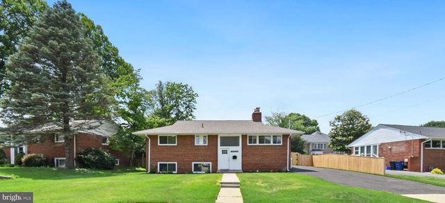 10228 FARNHAM DR, Bethesda, MD 20814