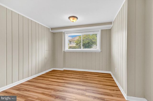 10228 FARNHAM DR, Bethesda, MD 20814