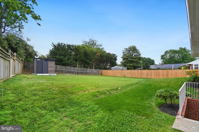 10228 FARNHAM DR, Bethesda, MD 20814
