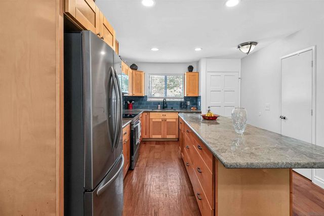1757 Pleasantdale, Encinitas, CA 92024