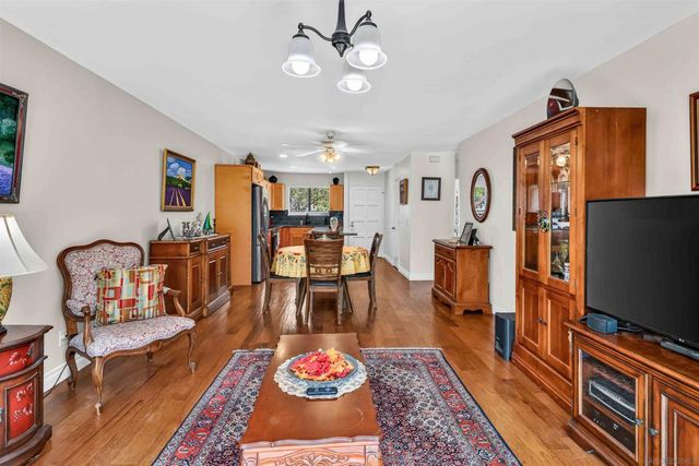 1757 Pleasantdale, Encinitas, CA 92024