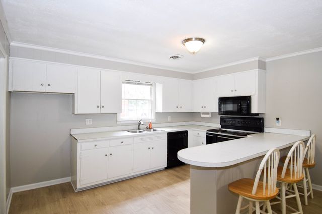 126 Glenn Ave, Gallatin, TN 37066