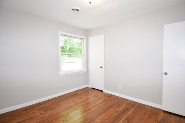 126 Glenn Ave, Gallatin, TN 37066